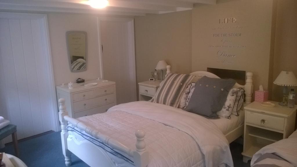 Bed and Breakfast Troy House Painswick Habitación foto